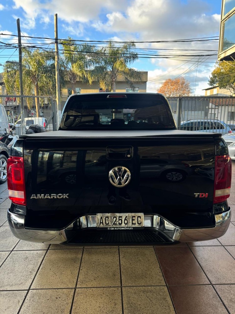Volkswagen Amarok Highline — foto 6